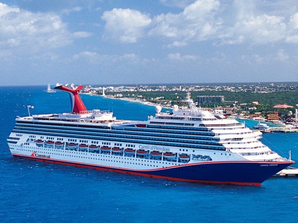 Carnival Freedom: El Carnival Freedom en navegación