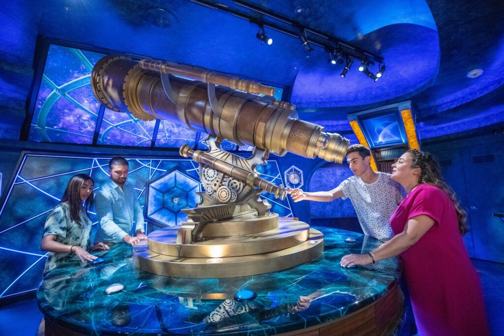 Navigator of the Seas: Royal Escape Room
