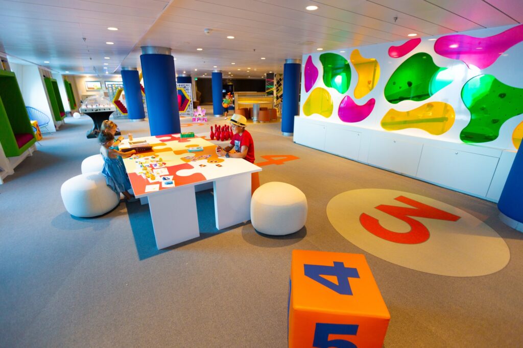 Navigator of the Seas: Adventure Ocean