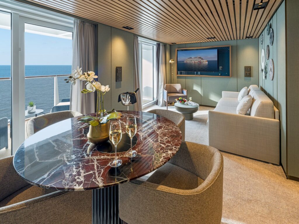 Norwegian Aqua: The Haven Duplex Suite