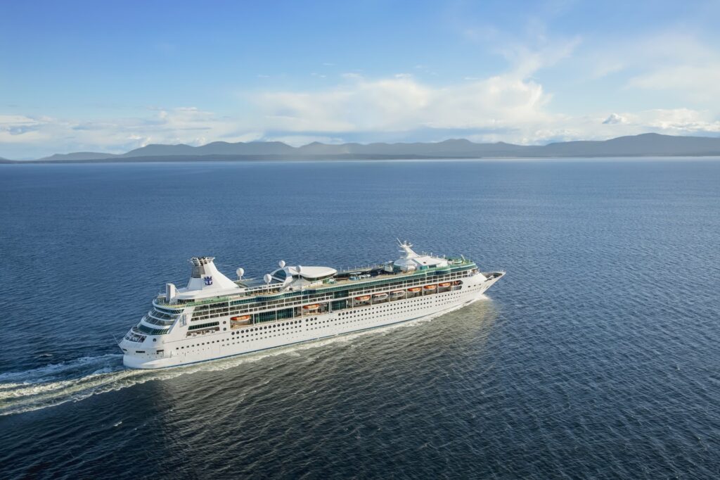 Rhapsody of the Seas: Navegando