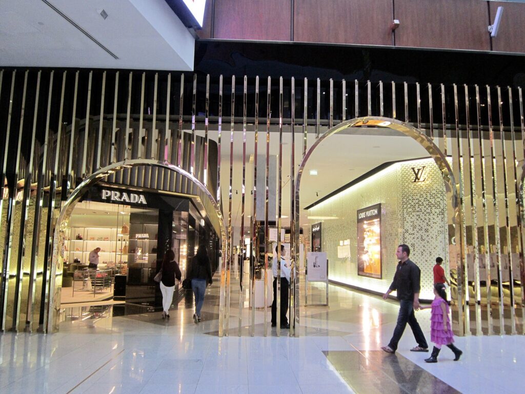 Dubai Mall: Fashion Avenue