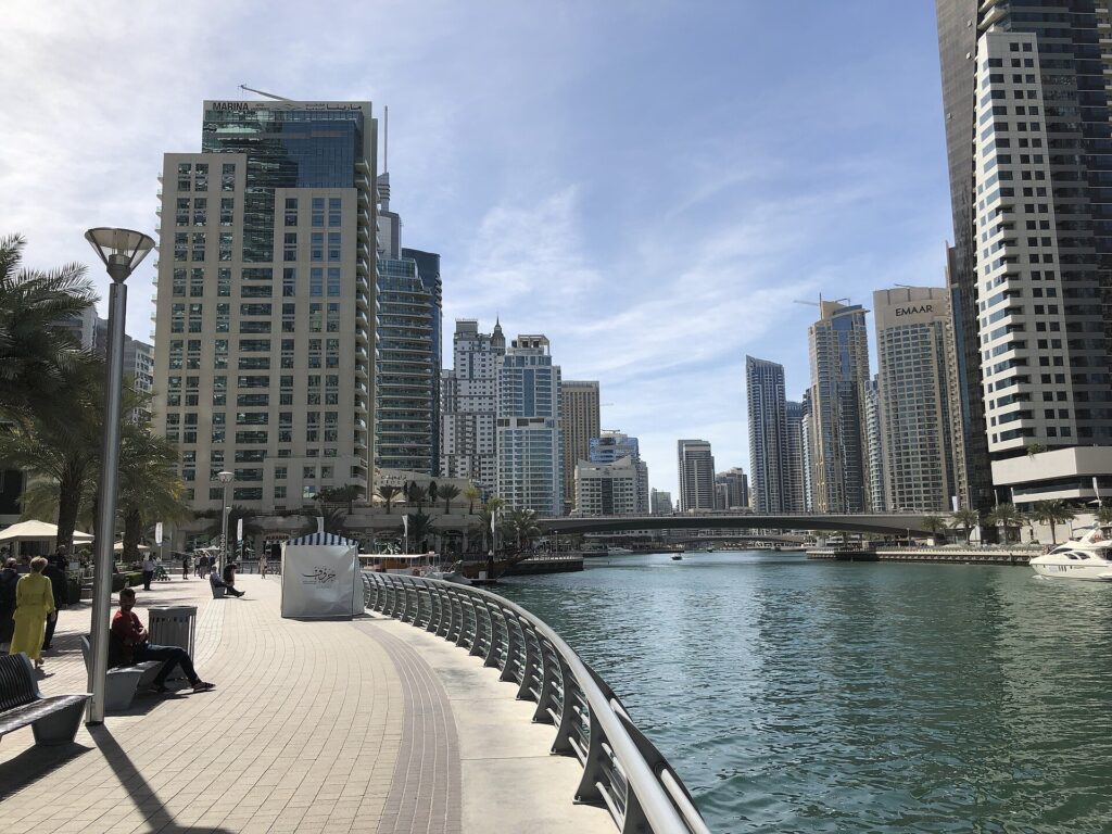 Dubai Marina: The Marina Walk