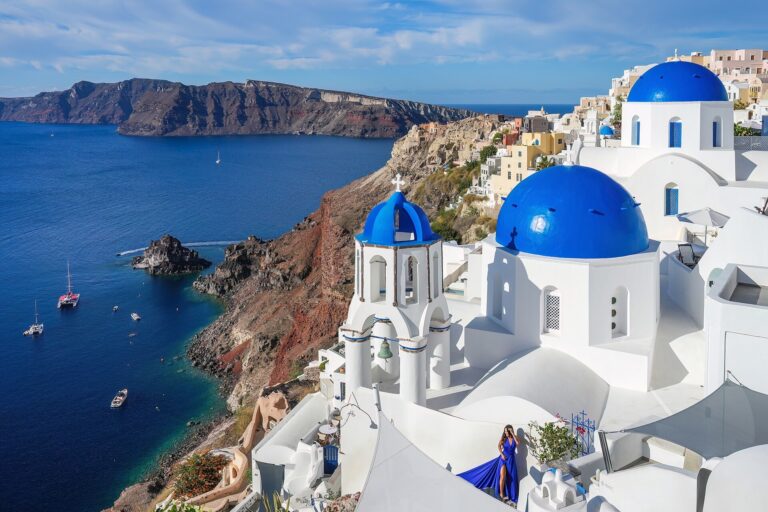 Tour of Oia and Fira