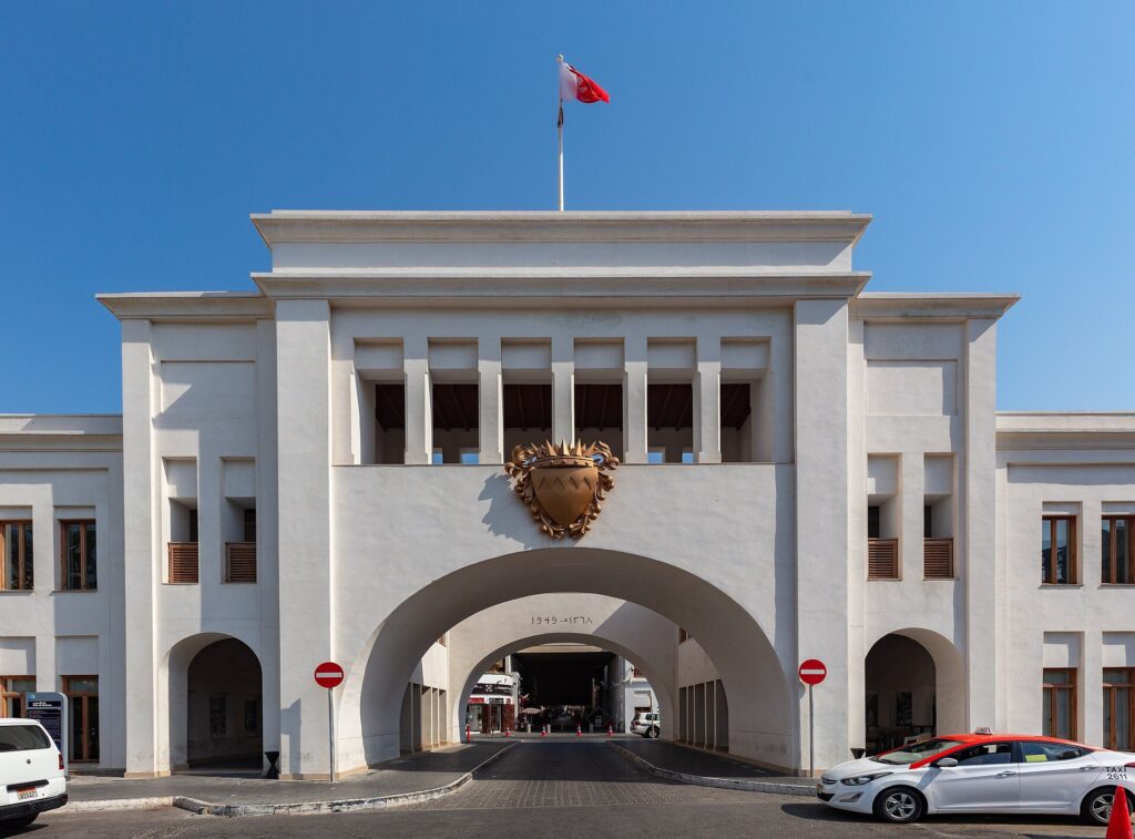 City tour: Bab Al Bahrain, gateway to the souq
