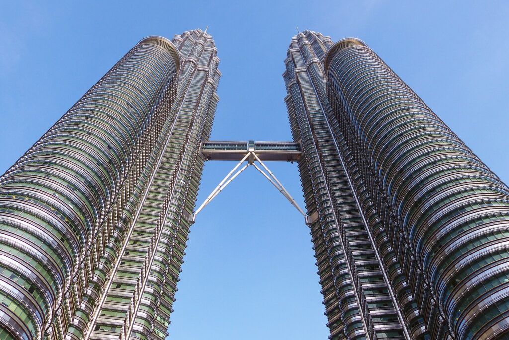 Petronas Towers: The Skybridge between the towers