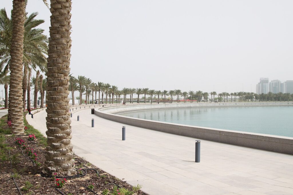 Corniche: The promenade