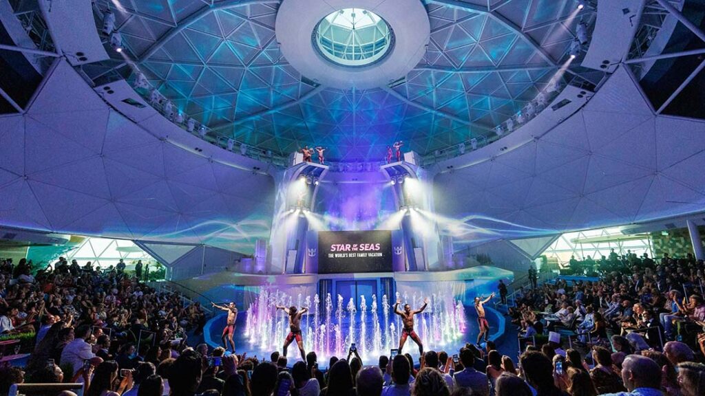 Royal Caribbean celebra la ceremonia de nombramiento del Star of the Seas