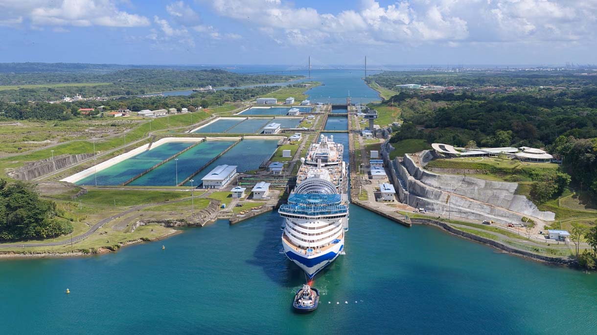 Star Princess completa su primer tránsito por el Canal de Panamá