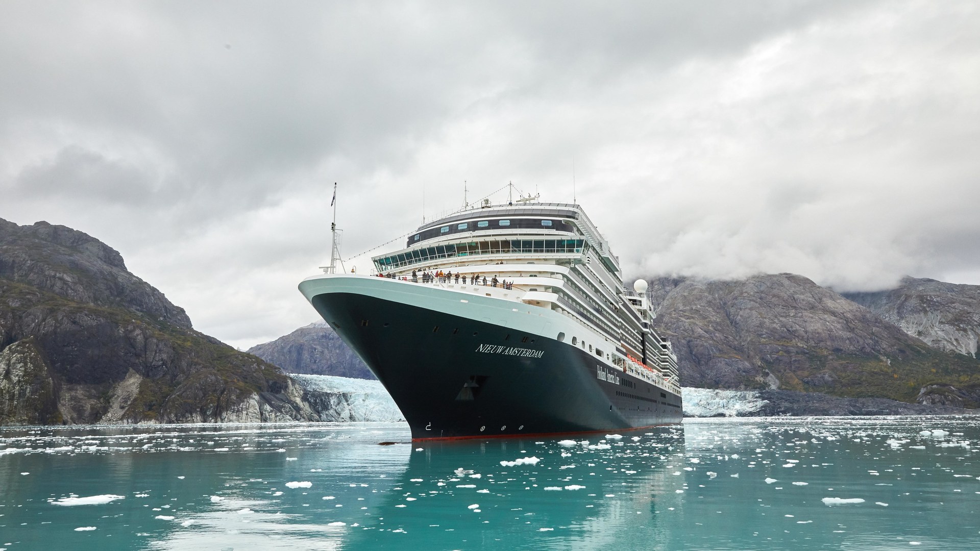 Nieuw Amsterdam cruise ship